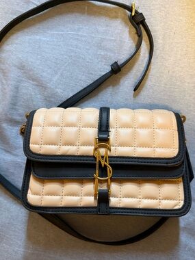 Steve Madden Quilted Beige and Black Crossbody Shoulder Bag with Gold Hardware